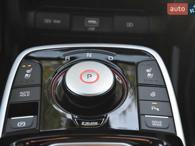 Белый Киа Niro, объемом двигателя 0 л и пробегом 37 тыс. км за 24890 $, фото 25 на Automoto.ua