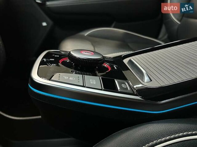 Белый Киа Niro, объемом двигателя 0 л и пробегом 38 тыс. км за 24700 $, фото 76 на Automoto.ua