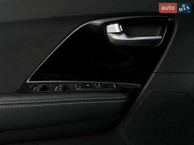 Белый Киа Niro, объемом двигателя 0 л и пробегом 59 тыс. км за 22800 $, фото 27 на Automoto.ua