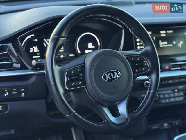 Белый Киа Niro, объемом двигателя 0 л и пробегом 18 тыс. км за 21999 $, фото 42 на Automoto.ua