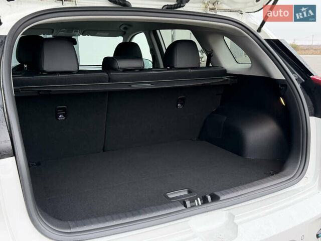 Белый Киа Niro, объемом двигателя 0 л и пробегом 51 тыс. км за 24200 $, фото 98 на Automoto.ua