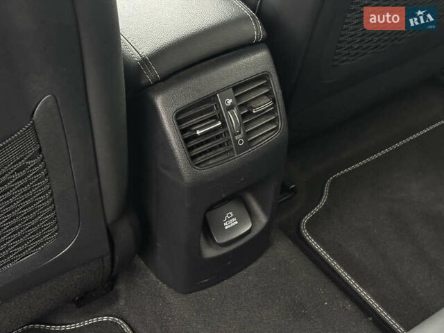 Белый Киа Niro, объемом двигателя 0 л и пробегом 48 тыс. км за 24350 $, фото 35 на Automoto.ua