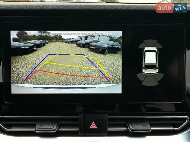 Белый Киа Niro, объемом двигателя 0 л и пробегом 62 тыс. км за 23500 $, фото 66 на Automoto.ua