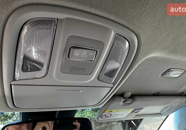 Белый Киа Niro, объемом двигателя 0 л и пробегом 140 тыс. км за 17800 $, фото 63 на Automoto.ua