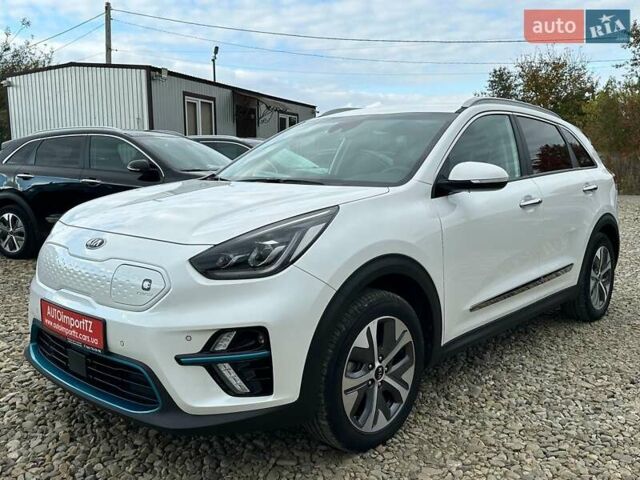 Белый Киа Niro, объемом двигателя 0 л и пробегом 62 тыс. км за 23500 $, фото 20 на Automoto.ua
