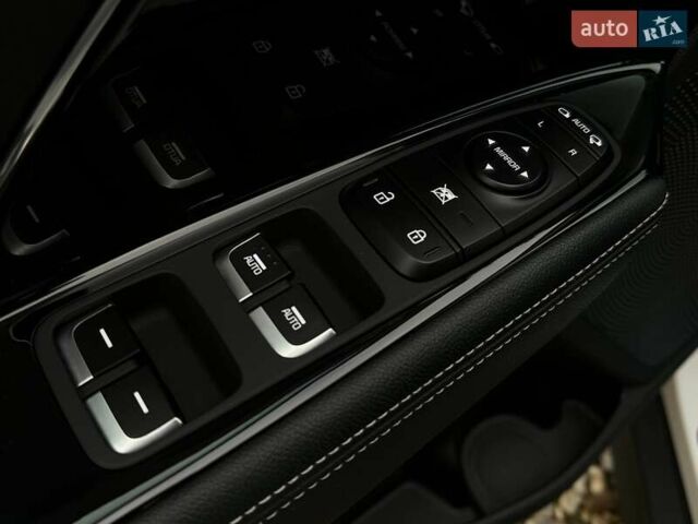 Білий Кіа Niro, об'ємом двигуна 0 л та пробігом 35 тис. км за 24400 $, фото 45 на Automoto.ua