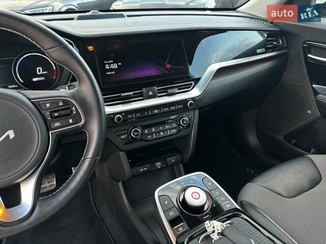 Белый Киа Niro, объемом двигателя 0 л и пробегом 72 тыс. км за 23600 $, фото 22 на Automoto.ua