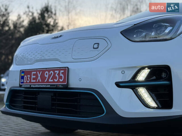 Белый Киа Niro, объемом двигателя 0 л и пробегом 18 тыс. км за 21999 $, фото 14 на Automoto.ua