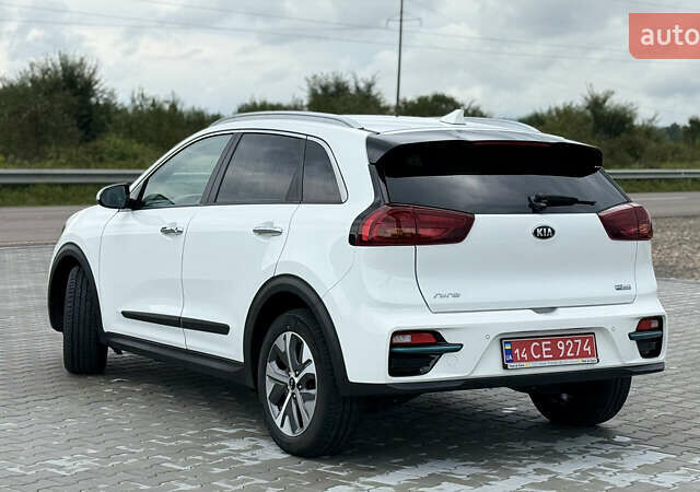 Белый Киа Niro, объемом двигателя 0 л и пробегом 63 тыс. км за 20500 $, фото 10 на Automoto.ua