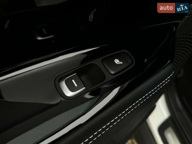 Белый Киа Niro, объемом двигателя 0 л и пробегом 38 тыс. км за 24700 $, фото 19 на Automoto.ua