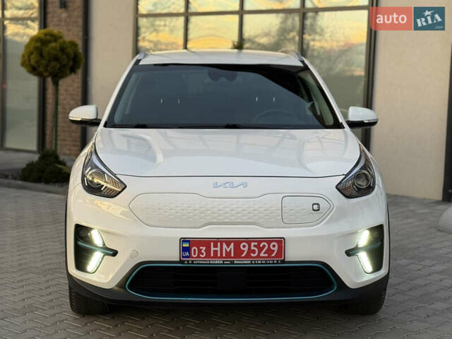 Белый Киа Niro, объемом двигателя 0 л и пробегом 113 тыс. км за 17800 $, фото 11 на Automoto.ua