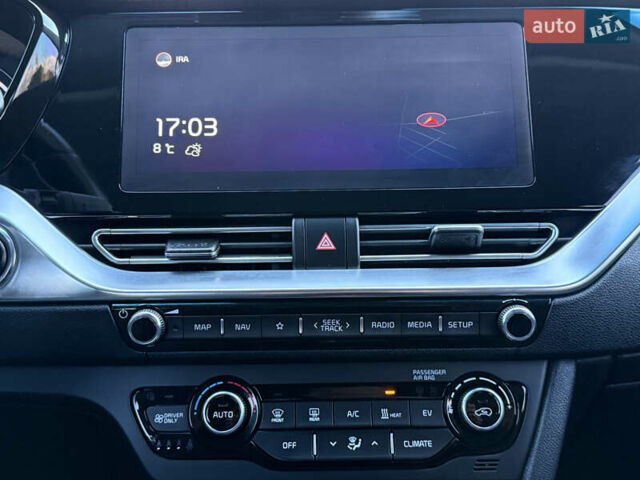 Белый Киа Niro, объемом двигателя 0 л и пробегом 80 тыс. км за 17800 $, фото 53 на Automoto.ua