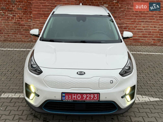 Білий Кіа Niro, об'ємом двигуна 0 л та пробігом 118 тис. км за 20500 $, фото 2 на Automoto.ua
