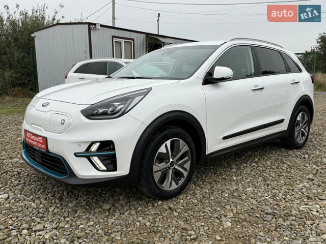 Белый Киа Niro, объемом двигателя 0 л и пробегом 54 тыс. км за 24700 $, фото 18 на Automoto.ua