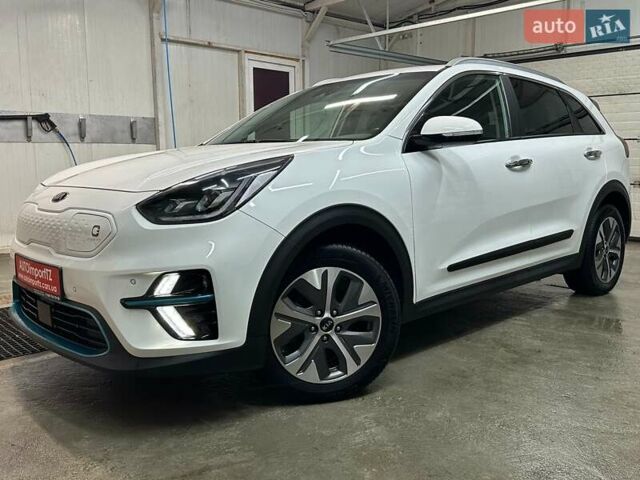 Белый Киа Niro, объемом двигателя 0 л и пробегом 38 тыс. км за 24700 $, фото 25 на Automoto.ua