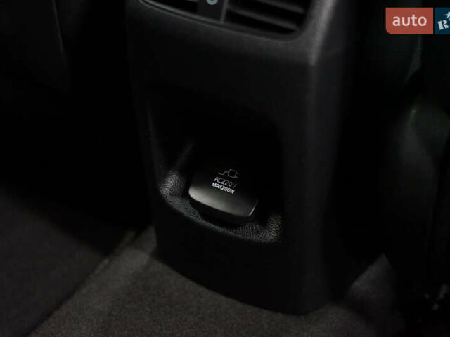 Киа Niro 2021 в Киеве на Automoto.ua Белый Киа Niro, объемом двигателя 0 л и пробегом 52 тыс. км за 18200 $, фото 28 на Automoto.ua