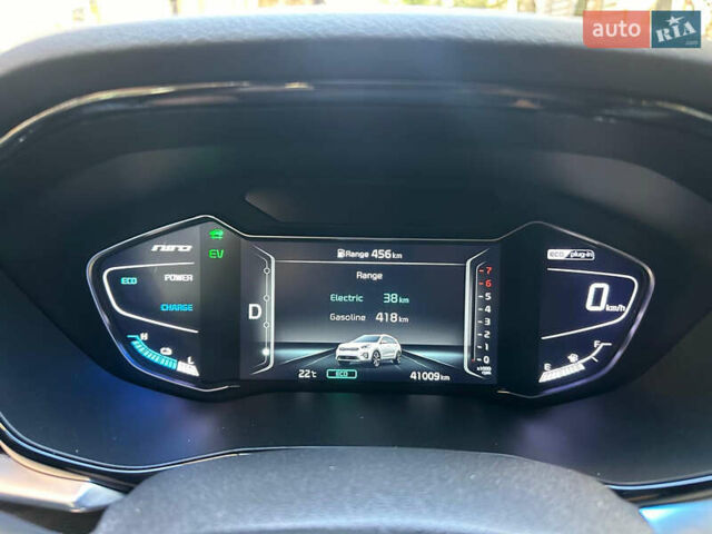 Белый Киа Niro, объемом двигателя 1.6 л и пробегом 40 тыс. км за 25150 $, фото 41 на Automoto.ua