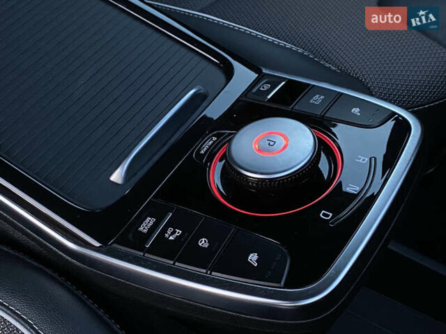 Білий Кіа Niro, об'ємом двигуна 0 л та пробігом 68 тис. км за 20750 $, фото 27 на Automoto.ua