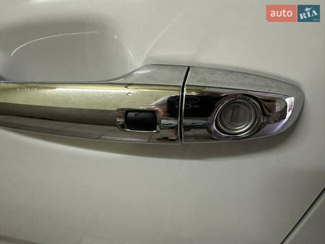 Белый Киа Niro, объемом двигателя 0 л и пробегом 122 тыс. км за 17999 $, фото 54 на Automoto.ua