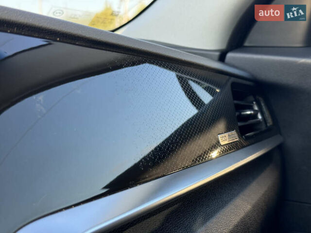 Білий Кіа Niro, об'ємом двигуна 0 л та пробігом 107 тис. км за 20900 $, фото 32 на Automoto.ua