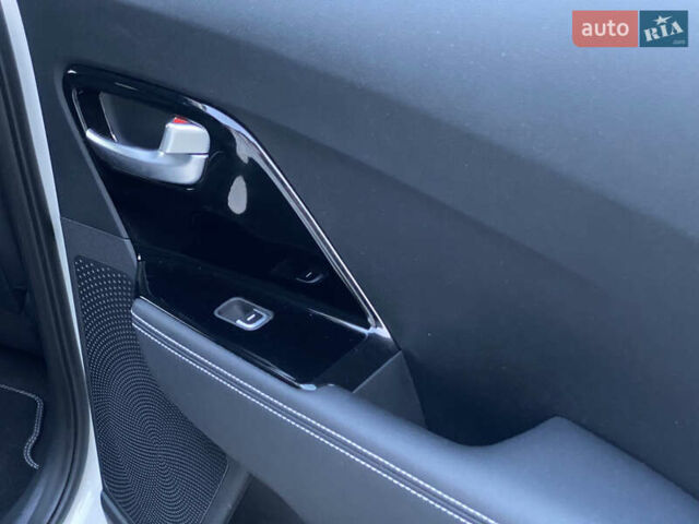 Білий Кіа Niro, об'ємом двигуна 0 л та пробігом 68 тис. км за 20750 $, фото 40 на Automoto.ua