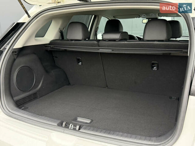 Белый Киа Niro, объемом двигателя 0 л и пробегом 51 тыс. км за 24200 $, фото 97 на Automoto.ua