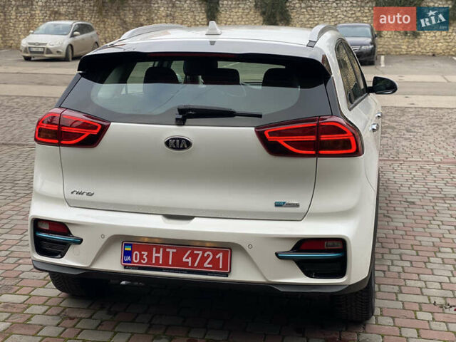 Белый Киа Niro, объемом двигателя 0 л и пробегом 150 тыс. км за 18299 $, фото 8 на Automoto.ua