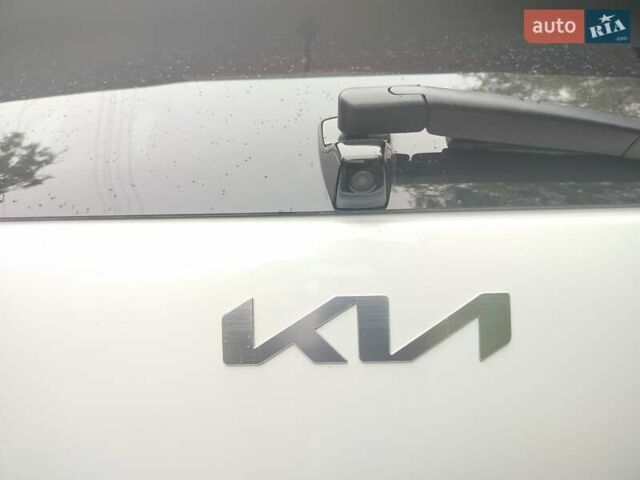 Белый Киа Niro, объемом двигателя 0 л и пробегом 74 тыс. км за 19700 $, фото 20 на Automoto.ua