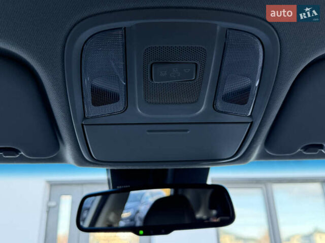 Белый Киа Niro, объемом двигателя 0 л и пробегом 80 тыс. км за 17800 $, фото 55 на Automoto.ua