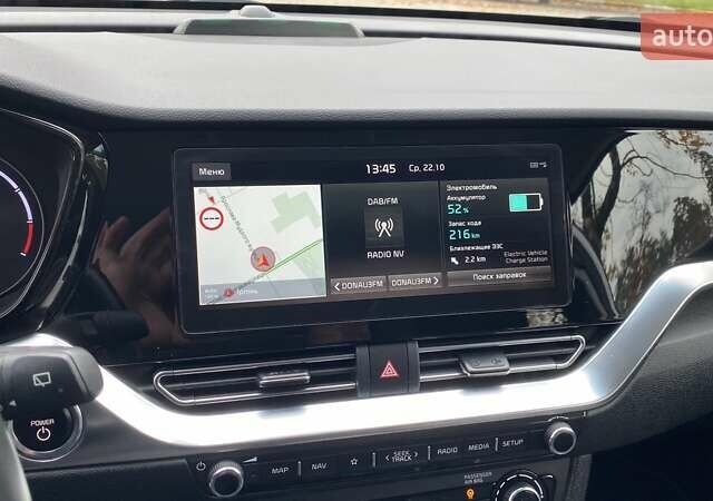 Белый Киа Niro, объемом двигателя 0 л и пробегом 63 тыс. км за 22500 $, фото 28 на Automoto.ua