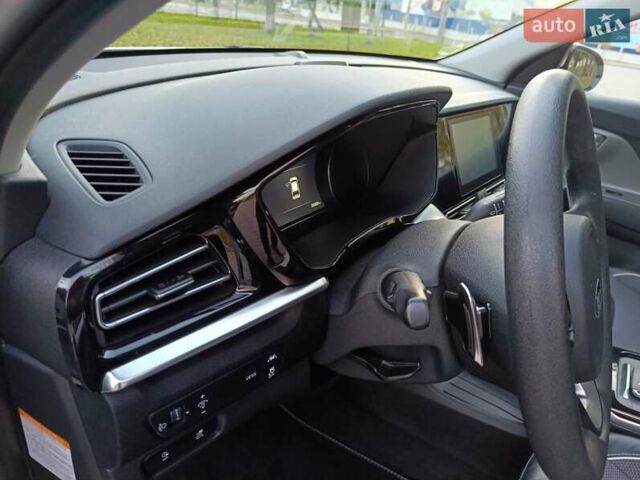 Белый Киа Niro, объемом двигателя 0 л и пробегом 33 тыс. км за 19999 $, фото 36 на Automoto.ua