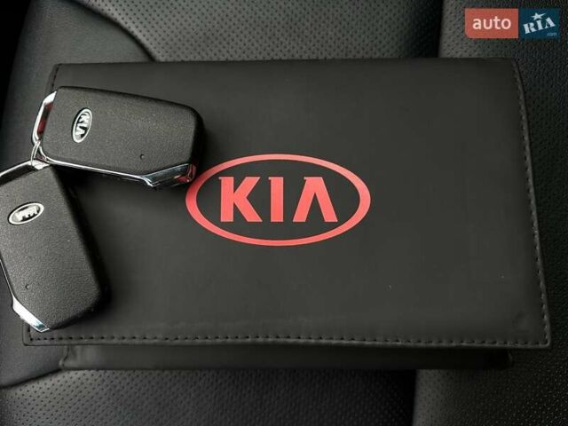 Білий Кіа Niro, об'ємом двигуна 0 л та пробігом 35 тис. км за 24400 $, фото 85 на Automoto.ua