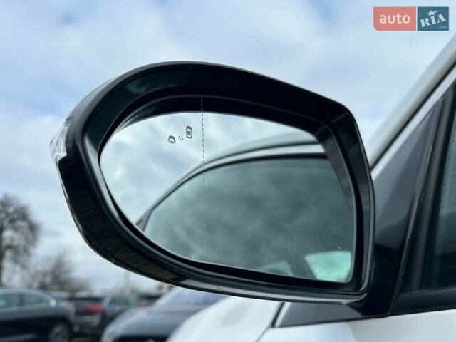 Білий Кіа Niro, об'ємом двигуна 0 л та пробігом 35 тис. км за 24400 $, фото 19 на Automoto.ua