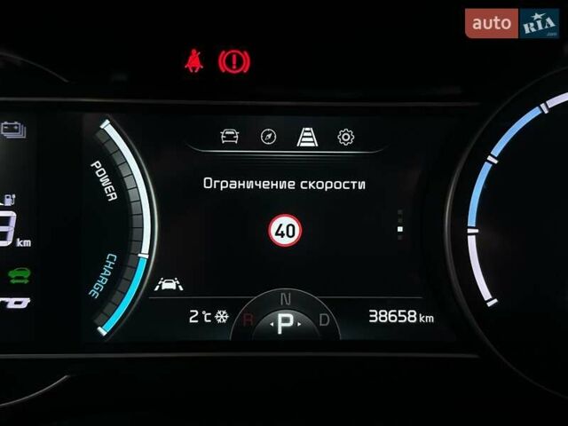 Белый Киа Niro, объемом двигателя 0 л и пробегом 38 тыс. км за 24700 $, фото 56 на Automoto.ua