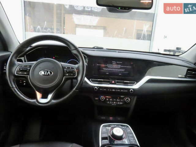 Белый Киа Niro, объемом двигателя 0 л и пробегом 150 тыс. км за 18299 $, фото 38 на Automoto.ua