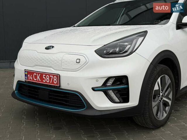 Белый Киа Niro, объемом двигателя 0 л и пробегом 51 тыс. км за 24200 $, фото 9 на Automoto.ua