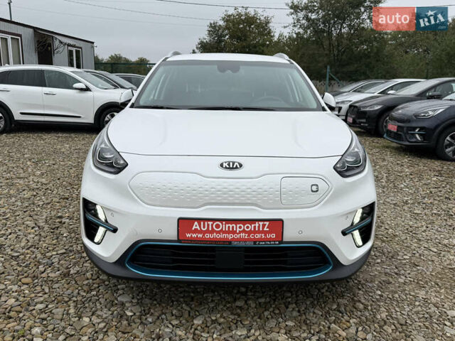 Белый Киа Niro, объемом двигателя 0 л и пробегом 54 тыс. км за 24700 $, фото 16 на Automoto.ua