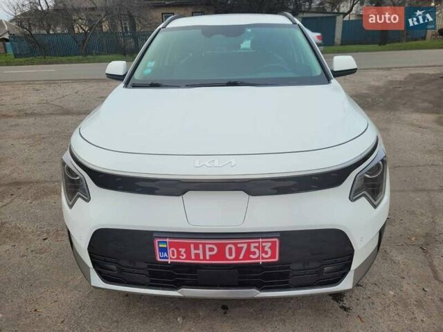 Белый Киа Niro, объемом двигателя 0 л и пробегом 107 тыс. км за 22700 $, фото 7 на Automoto.ua