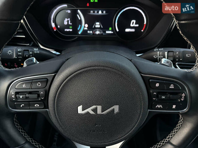Белый Киа Niro, объемом двигателя 0 л и пробегом 53 тыс. км за 24400 $, фото 37 на Automoto.ua