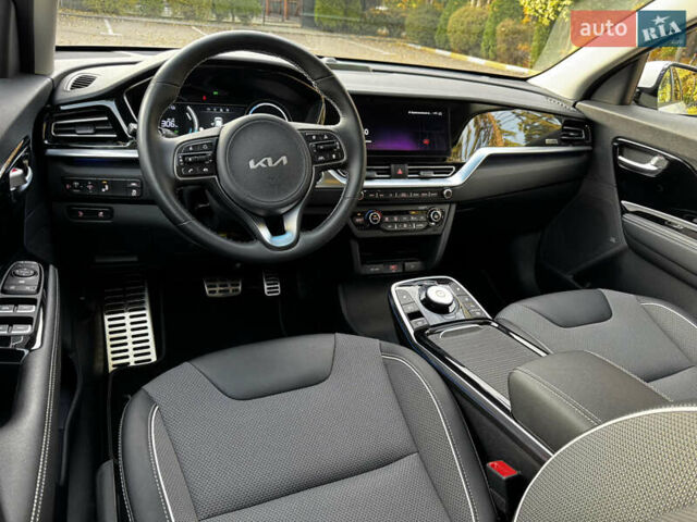 Белый Киа Niro, объемом двигателя 0 л и пробегом 57 тыс. км за 23868 $, фото 57 на Automoto.ua