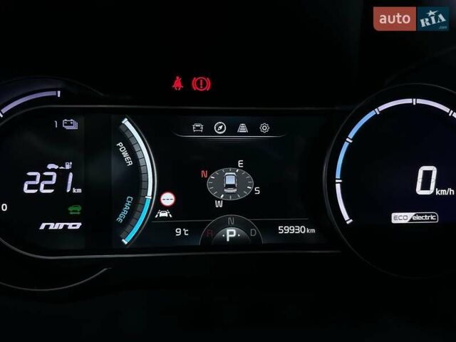 Білий Кіа Niro, об'ємом двигуна 0 л та пробігом 59 тис. км за 24900 $, фото 48 на Automoto.ua