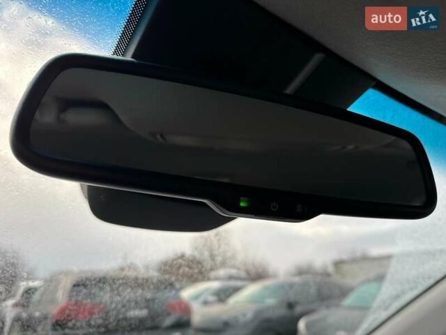 Белый Киа Niro, объемом двигателя 0 л и пробегом 52 тыс. км за 24300 $, фото 44 на Automoto.ua