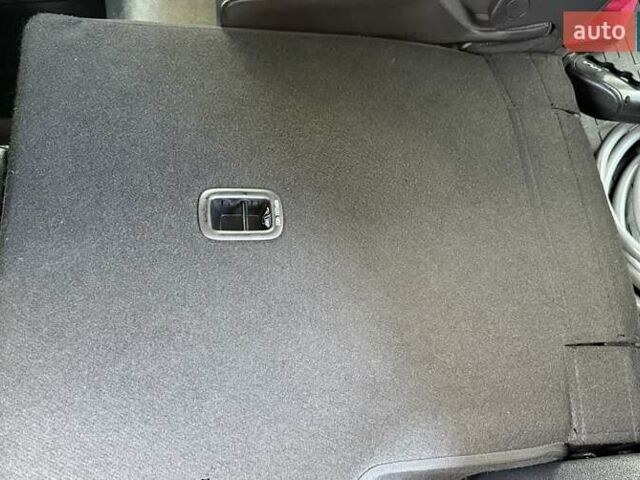 Белый Киа Niro, объемом двигателя 0 л и пробегом 94 тыс. км за 21900 $, фото 120 на Automoto.ua