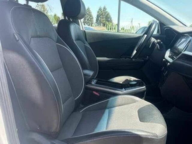 Белый Киа Niro, объемом двигателя 0 л и пробегом 15 тыс. км за 17000 $, фото 8 на Automoto.ua