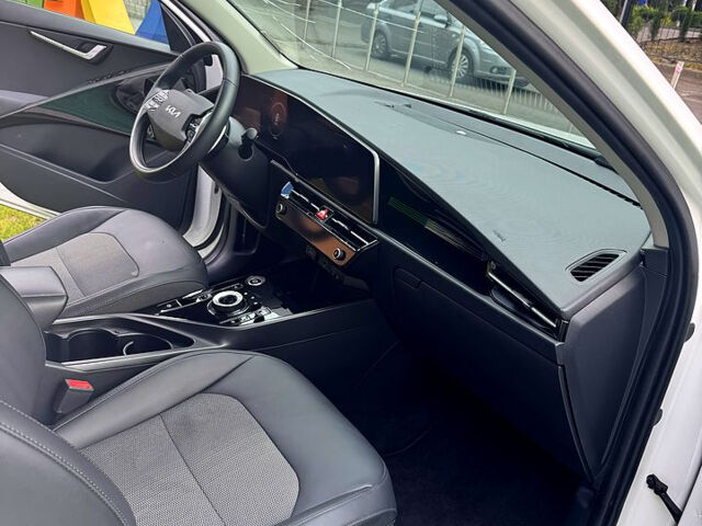 Белый Киа Niro, объемом двигателя 0.15 л и пробегом 58 тыс. км за 23500 $, фото 10 на Automoto.ua