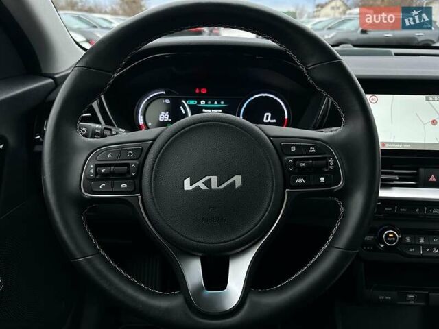 Белый Киа Niro, объемом двигателя 0 л и пробегом 31 тыс. км за 24900 $, фото 32 на Automoto.ua
