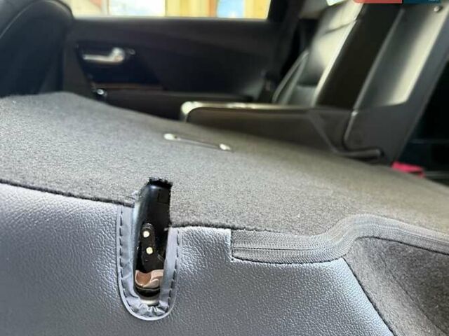 Белый Киа Niro, объемом двигателя 0 л и пробегом 94 тыс. км за 21900 $, фото 119 на Automoto.ua