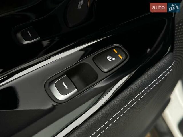 Белый Киа Niro, объемом двигателя 0 л и пробегом 47 тыс. км за 24900 $, фото 19 на Automoto.ua