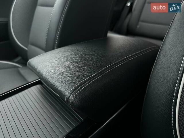 Белый Киа Niro, объемом двигателя 0 л и пробегом 31 тыс. км за 24900 $, фото 60 на Automoto.ua