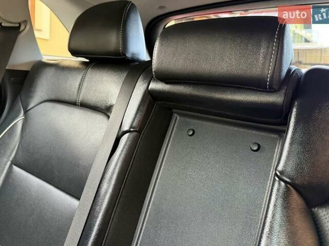 Белый Киа Niro, объемом двигателя 0 л и пробегом 94 тыс. км за 21900 $, фото 114 на Automoto.ua